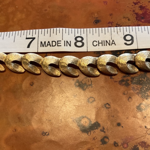 Vintage Monet Necklace - Picture 3 of 6